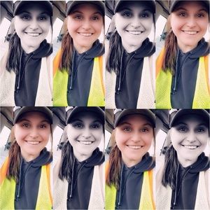 Meet your Posher, Sabrina